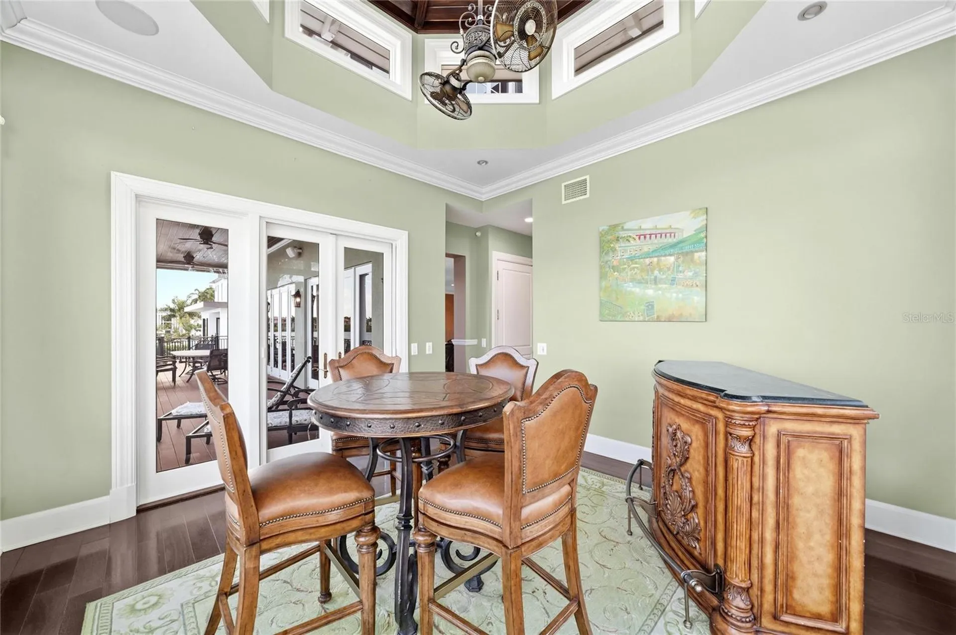 6438 Hollywood Boulevard Sarasota FL 34231