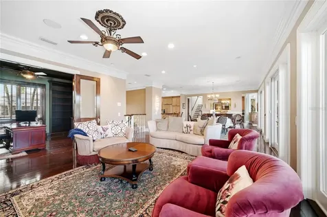 6438 Hollywood Boulevard Sarasota FL 34231