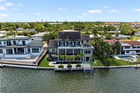 6438 Hollywood Boulevard Sarasota FL 34231