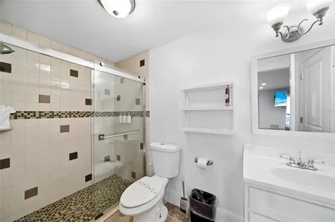 6438 Hollywood Boulevard Sarasota FL 34231
