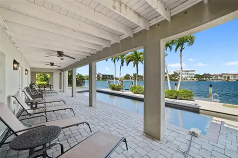 6438 Hollywood Boulevard Sarasota FL 34231
