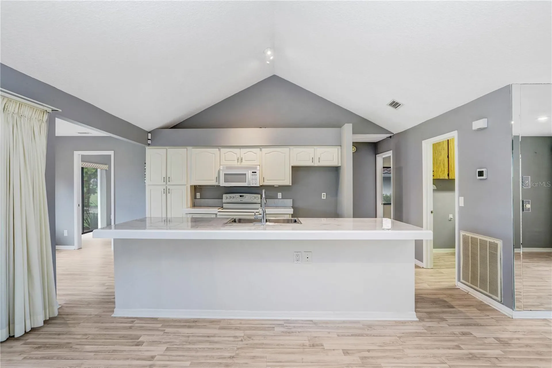 1826 Wolf Laurel Drive Sun City Center FL 33573