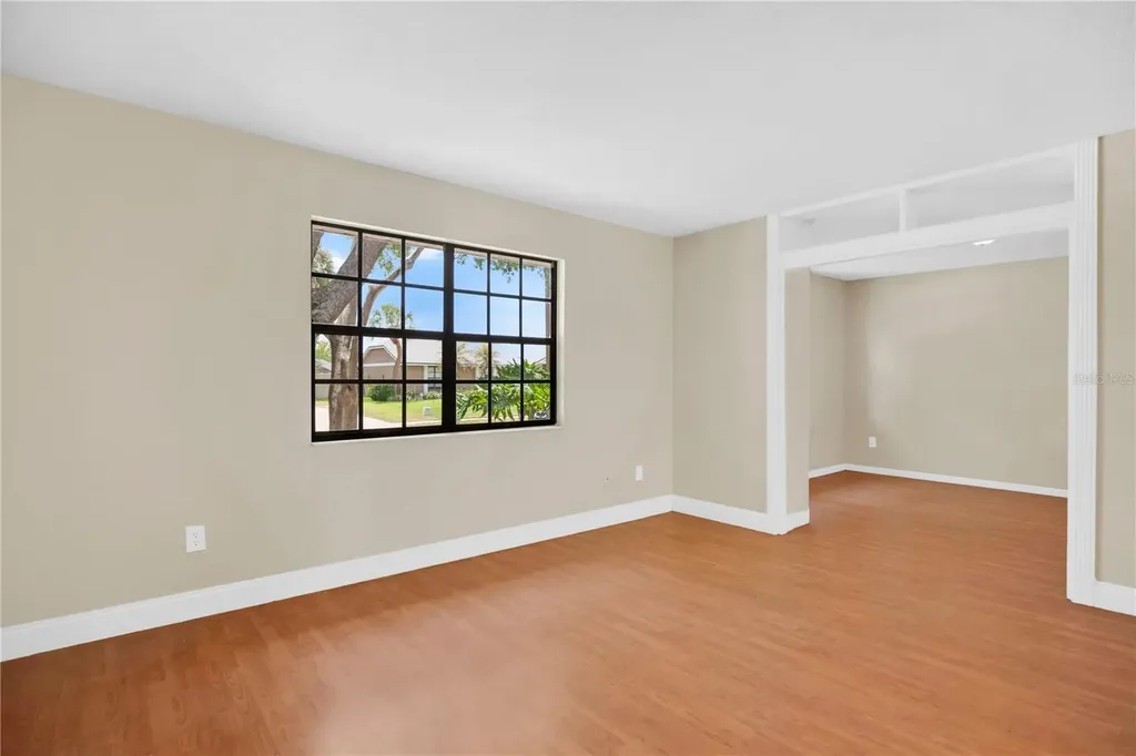7437 Burnway Drive Orlando FL 32819