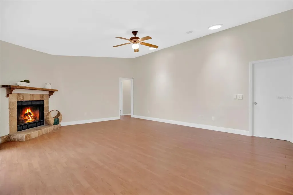 7437 Burnway Drive Orlando FL 32819