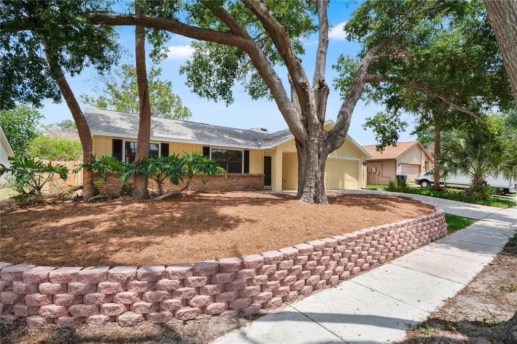7437 Burnway Drive Orlando FL 32819
