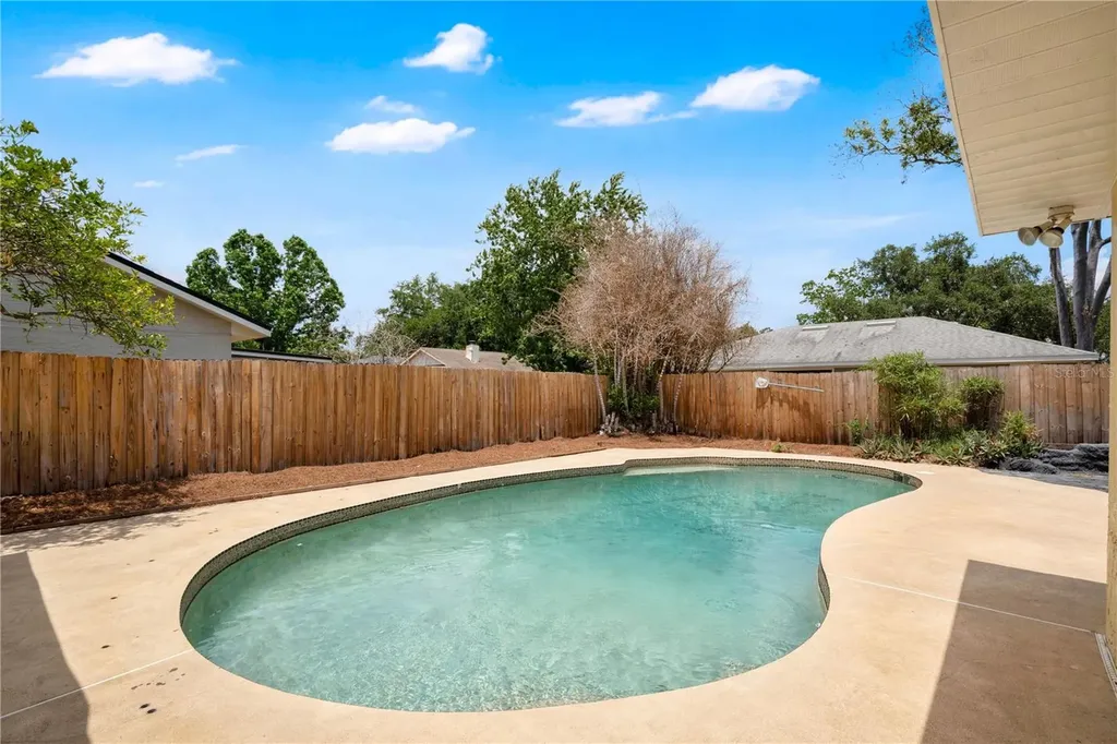 7437 Burnway Drive Orlando FL 32819
