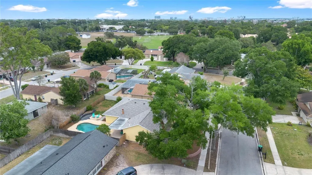 7437 Burnway Drive Orlando FL 32819