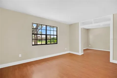7437 Burnway Drive Orlando FL 32819