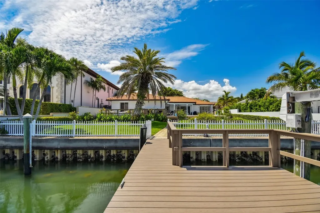 205 Harrison Avenue Belleair Beach FL 33786