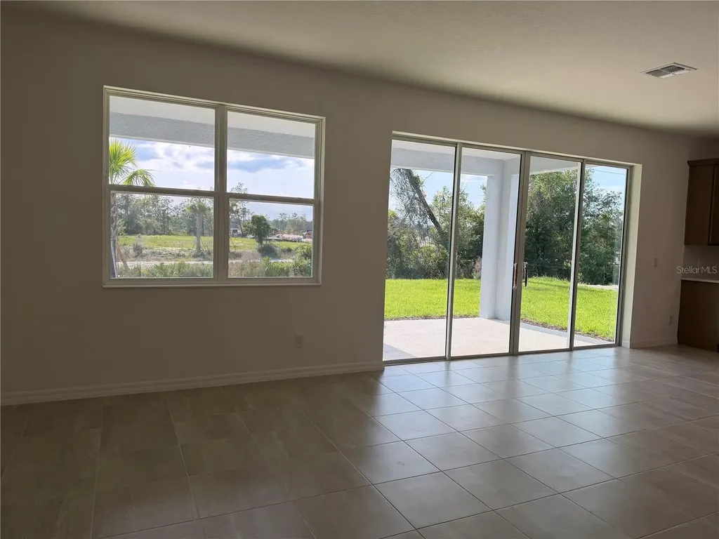 756 Farfields Street Deland FL 32724