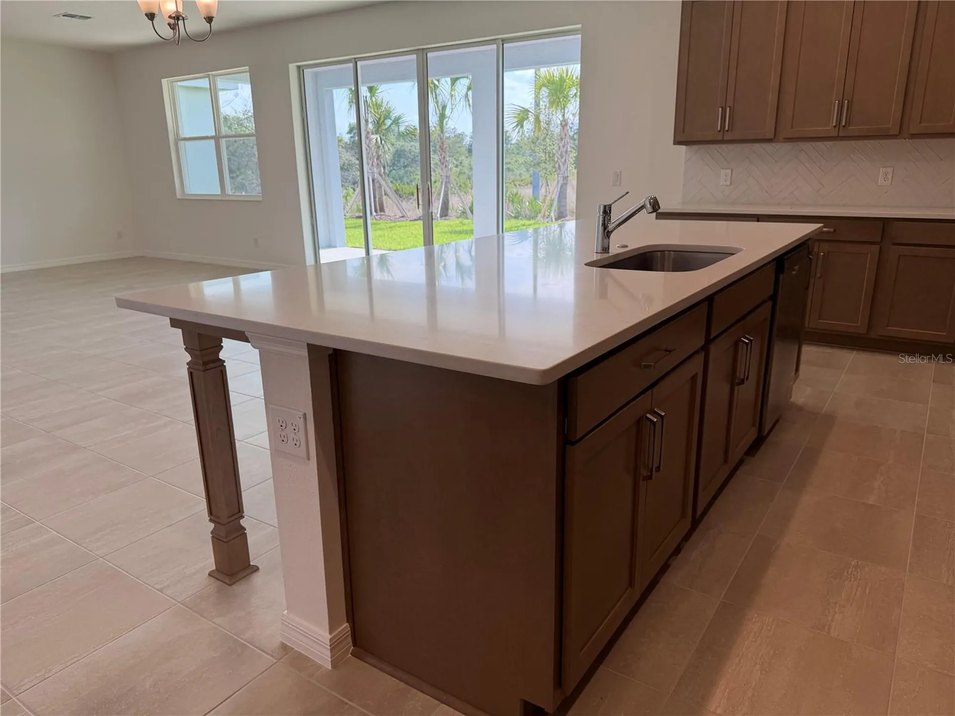 756 Farfields Street Deland FL 32724