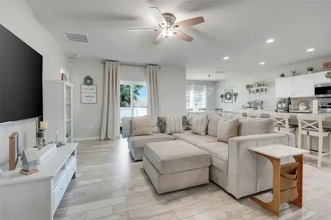 172 Tanager Street Haines City FL 33844