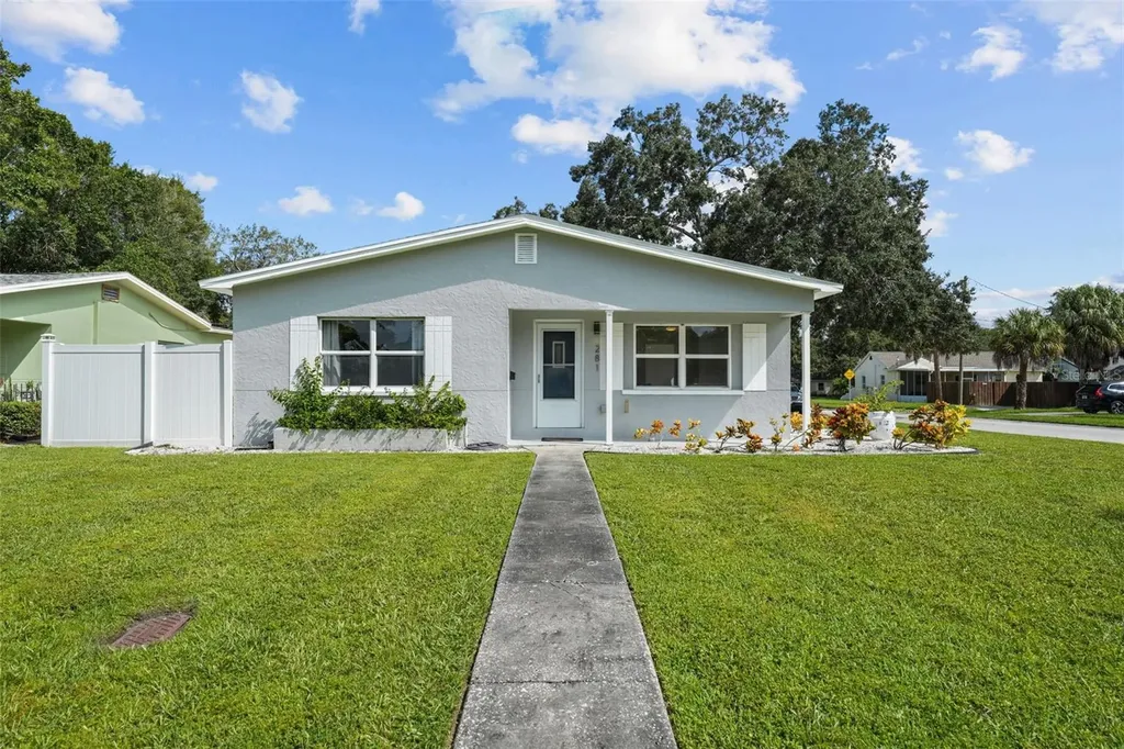 281 38th Avenue NE St Petersburg FL 33704