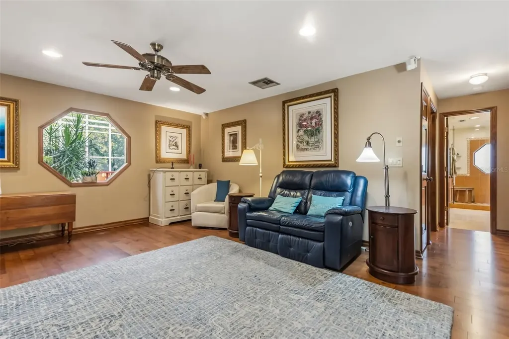 1944 Levine Lane Clearwater FL 33760
