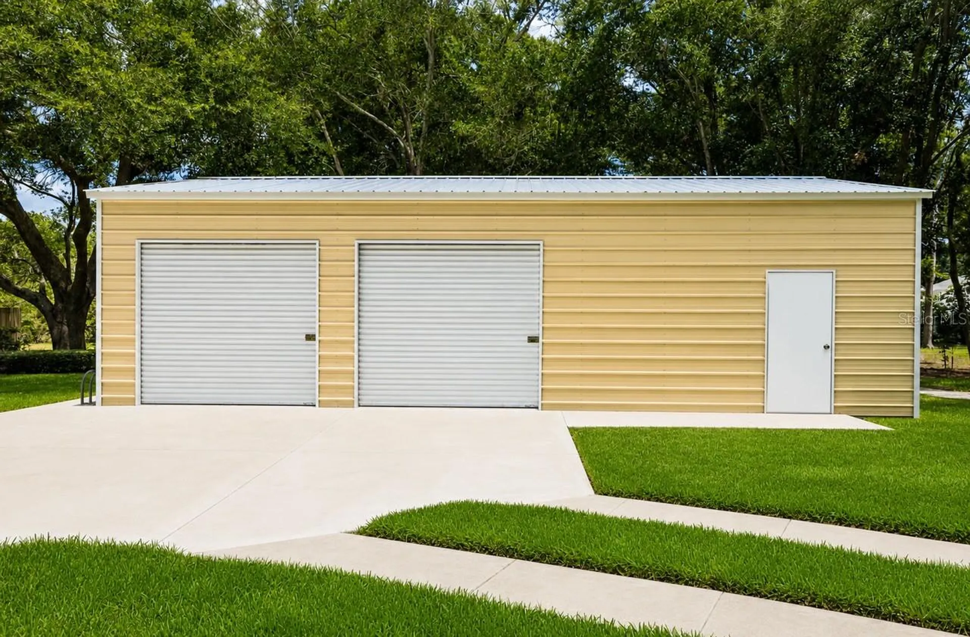1944 Levine Lane Clearwater FL 33760