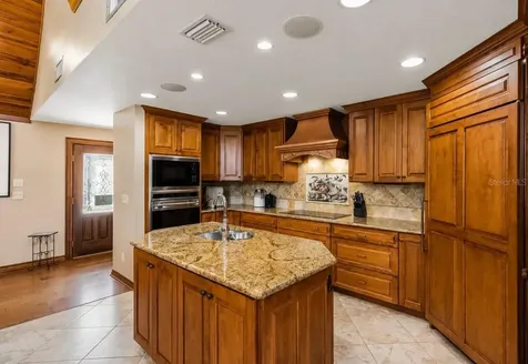 1944 Levine Lane Clearwater FL 33760