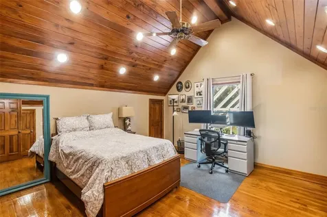 1944 Levine Lane Clearwater FL 33760