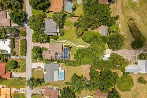 1944 Levine Lane Clearwater FL 33760
