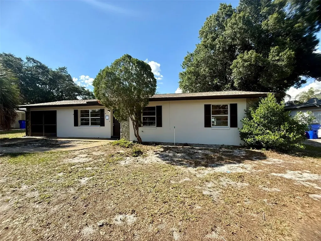 131 Sparrow Avenue Sebring FL 33870