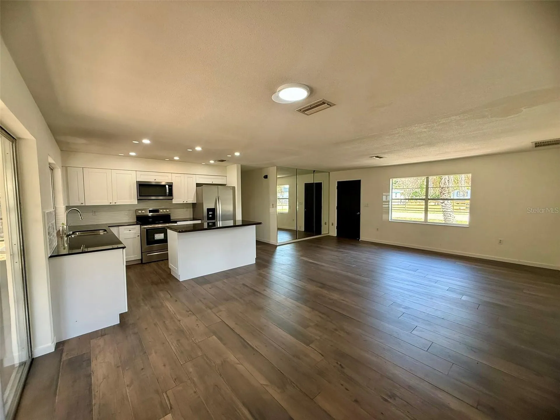 131 Sparrow Avenue Sebring FL 33870