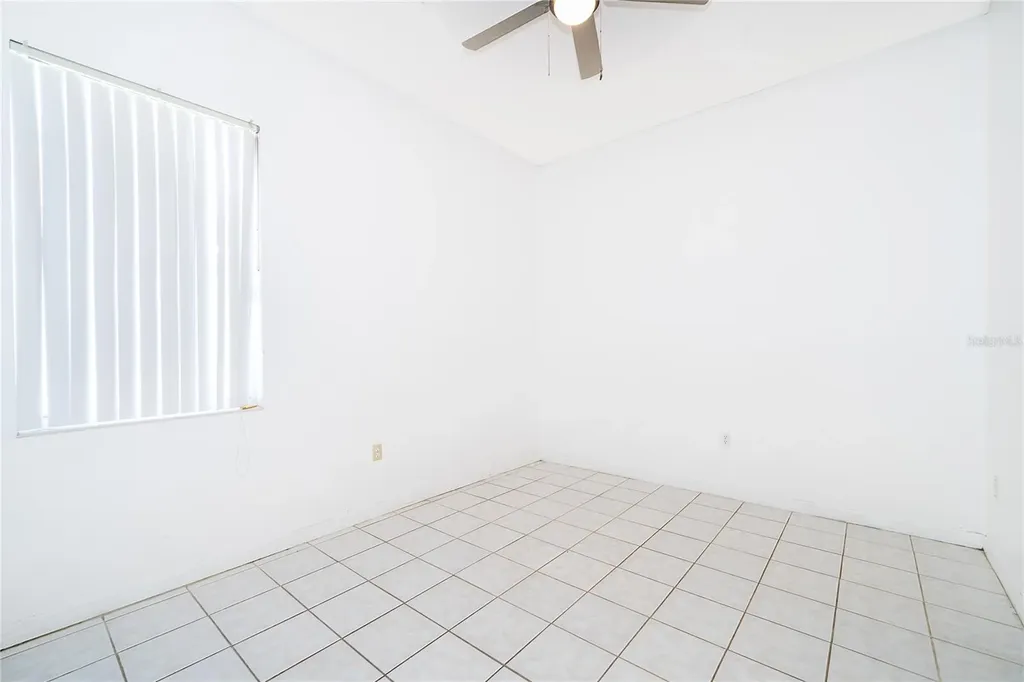 2654 Hawthorne Lane Kissimmee FL 34743