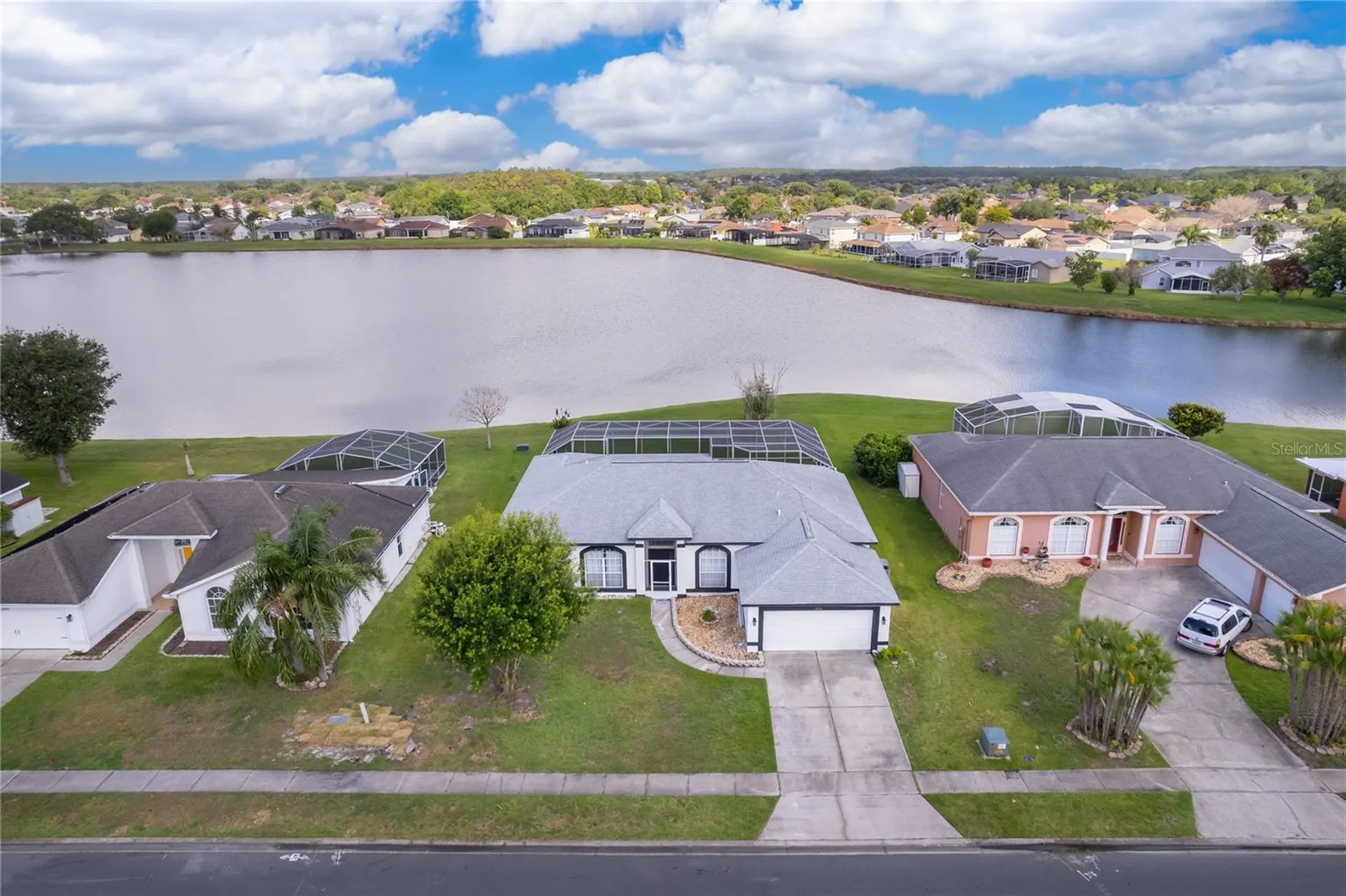 2654 Hawthorne Lane Kissimmee FL 34743