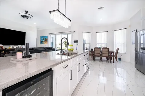 2654 Hawthorne Lane Kissimmee FL 34743
