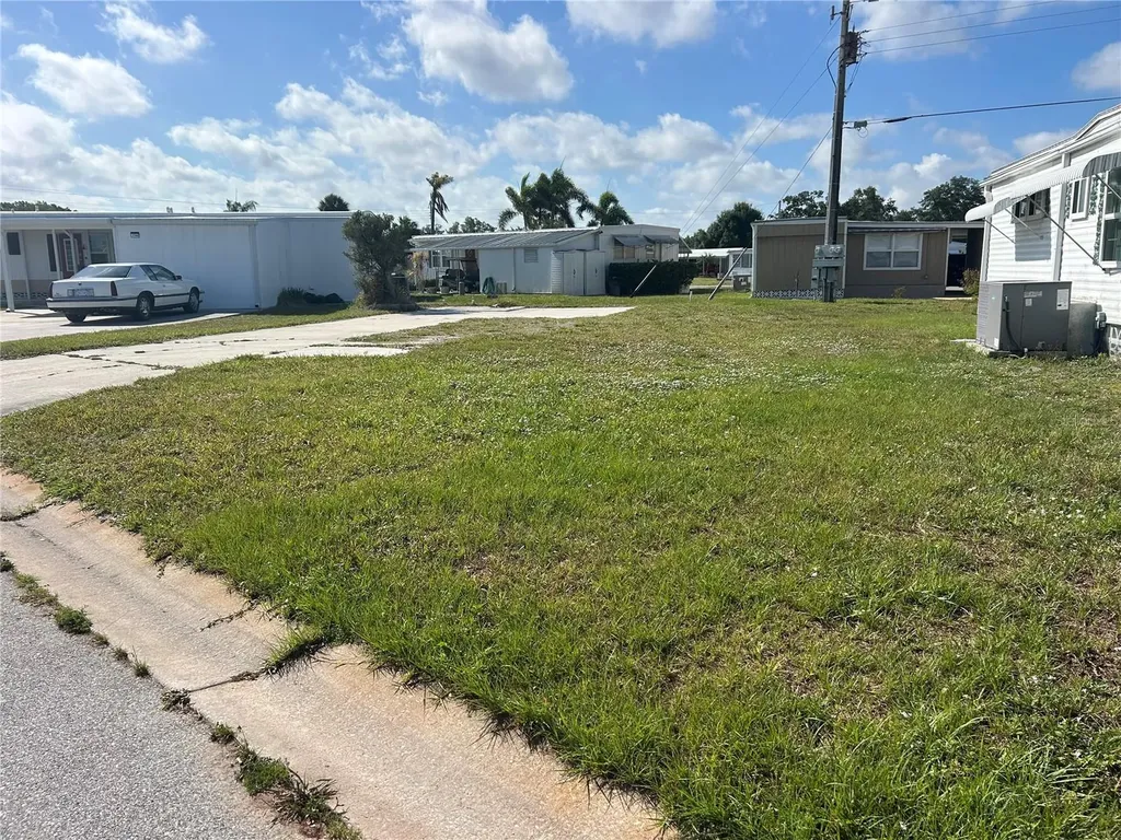 1792 Midlothian Street Sarasota FL 34234
