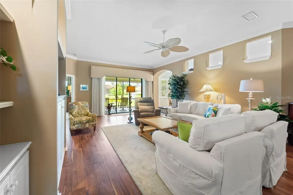 5175 Cantabria Crest Sarasota FL 34238