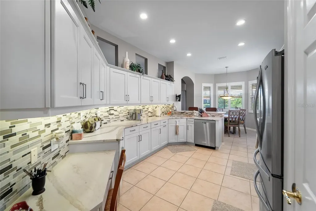 5175 Cantabria Crest Sarasota FL 34238