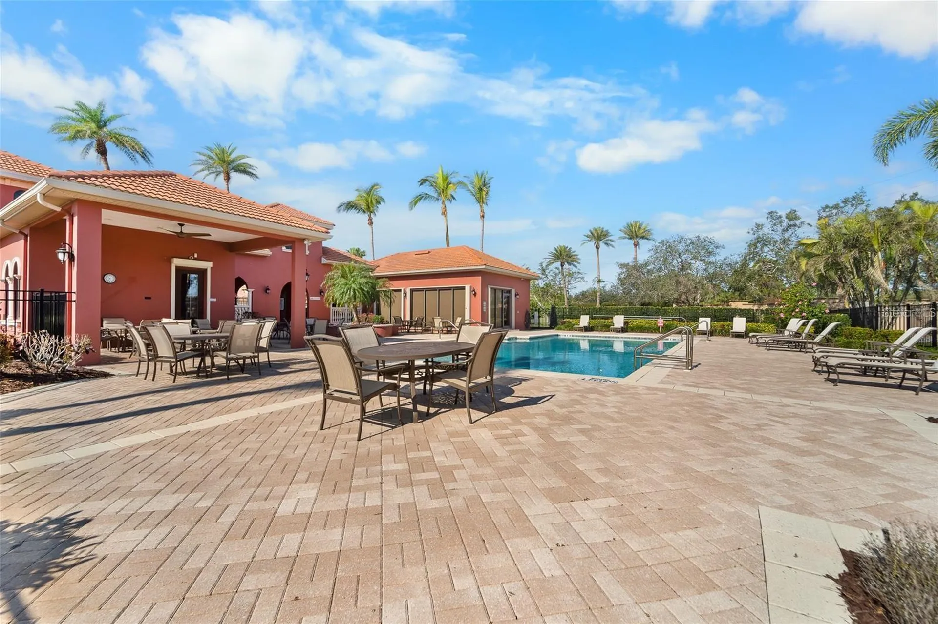 5175 Cantabria Crest Sarasota FL 34238