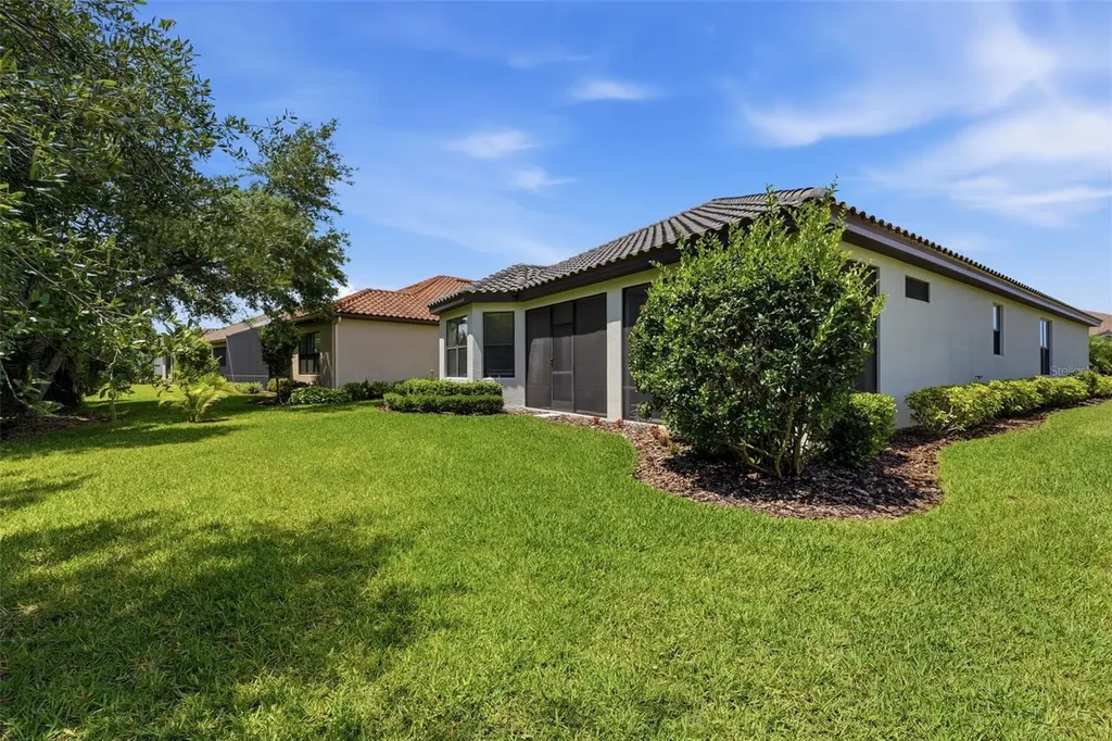 10912 Seasons Way Palmetto FL 34221
