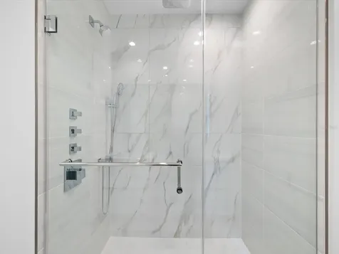 400 Central Avenue St Petersburg FL 33701