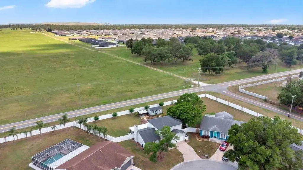 6501 Fox Tree Lane Lakeland FL 33813