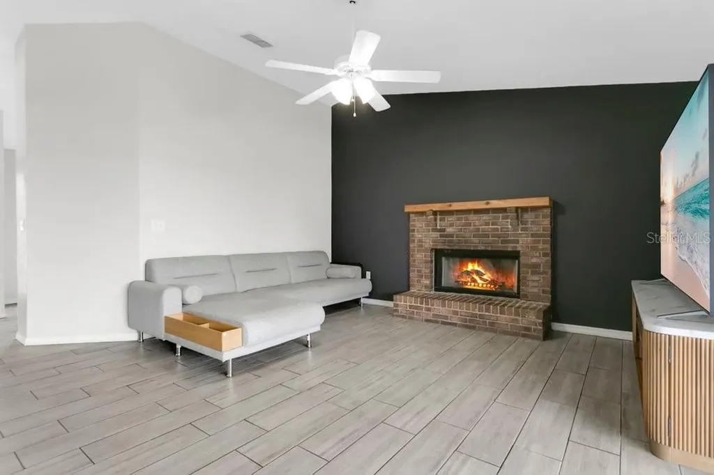 6501 Fox Tree Lane Lakeland FL 33813