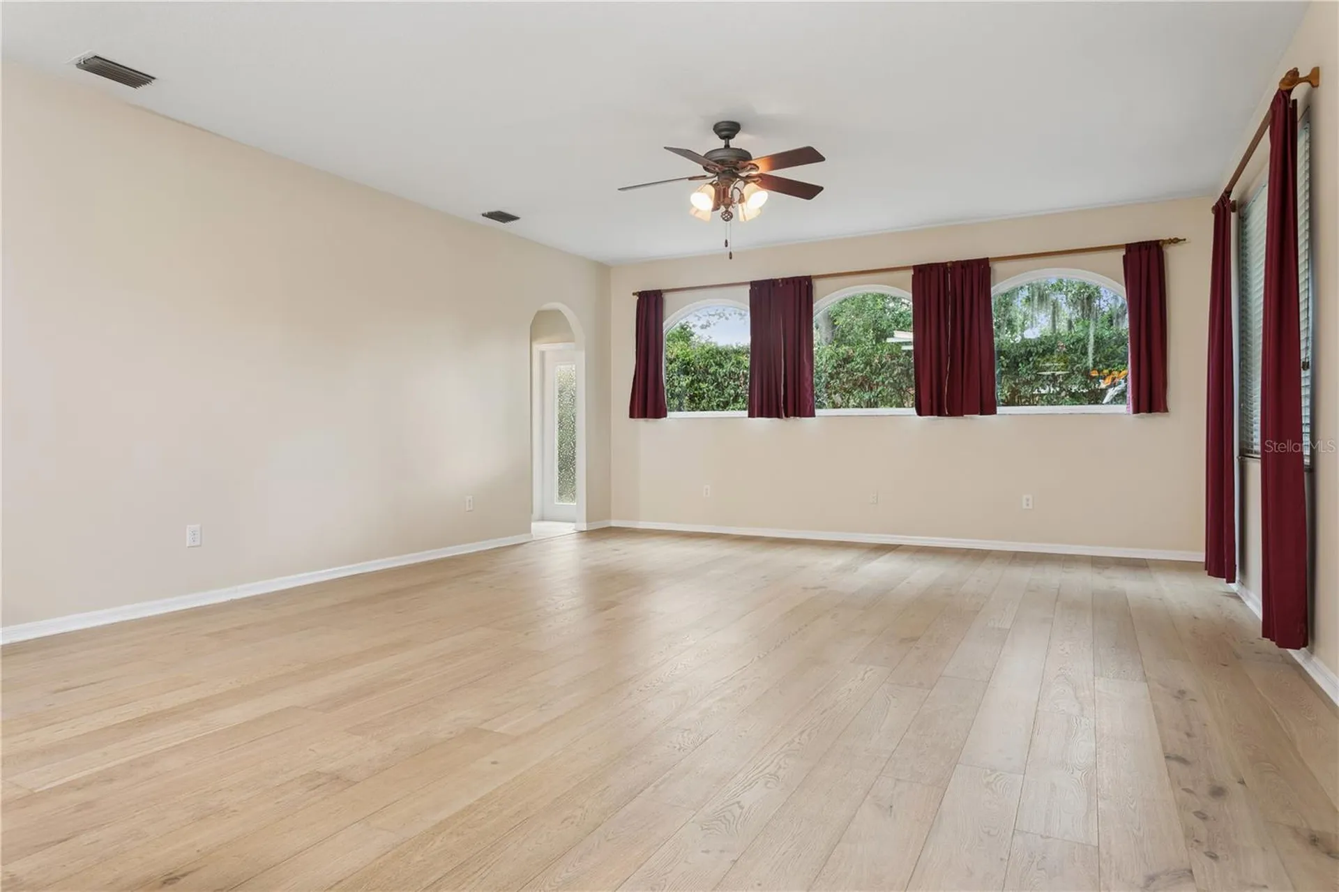 10113 Tantara Court Riverview FL 33578