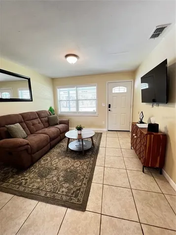 138 Woods Road San Mateo FL 32187
