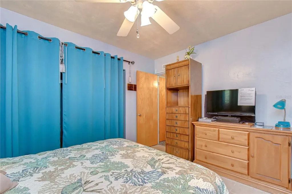4022 57th Street N Kenneth City FL 33709