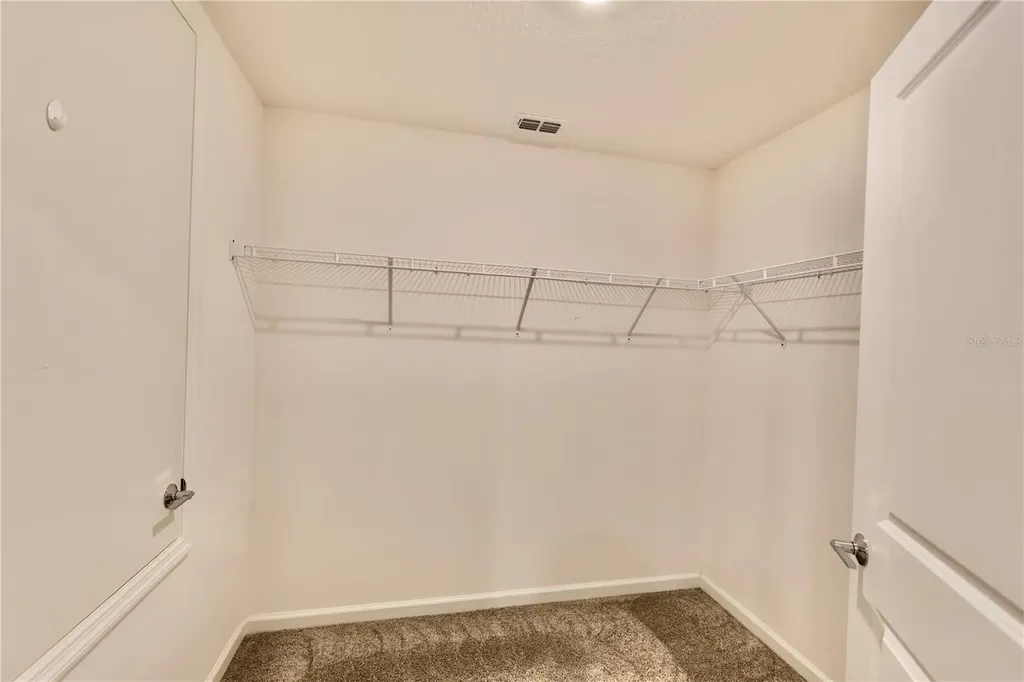 965 Laurel View Way Groveland FL 34736