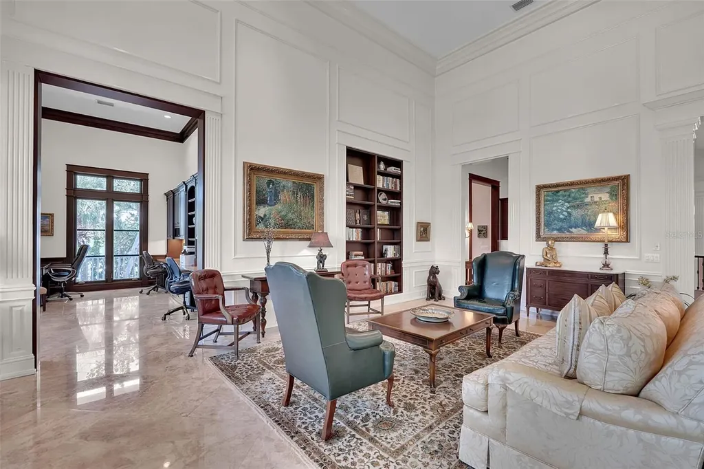 8132 Sanderling Road Sarasota FL 34242