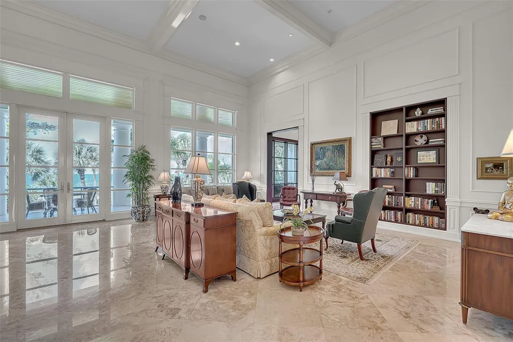 8132 Sanderling Road Sarasota FL 34242