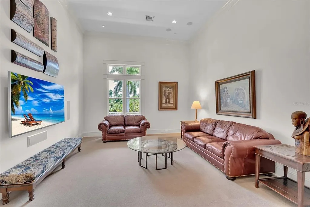 8132 Sanderling Road Sarasota FL 34242