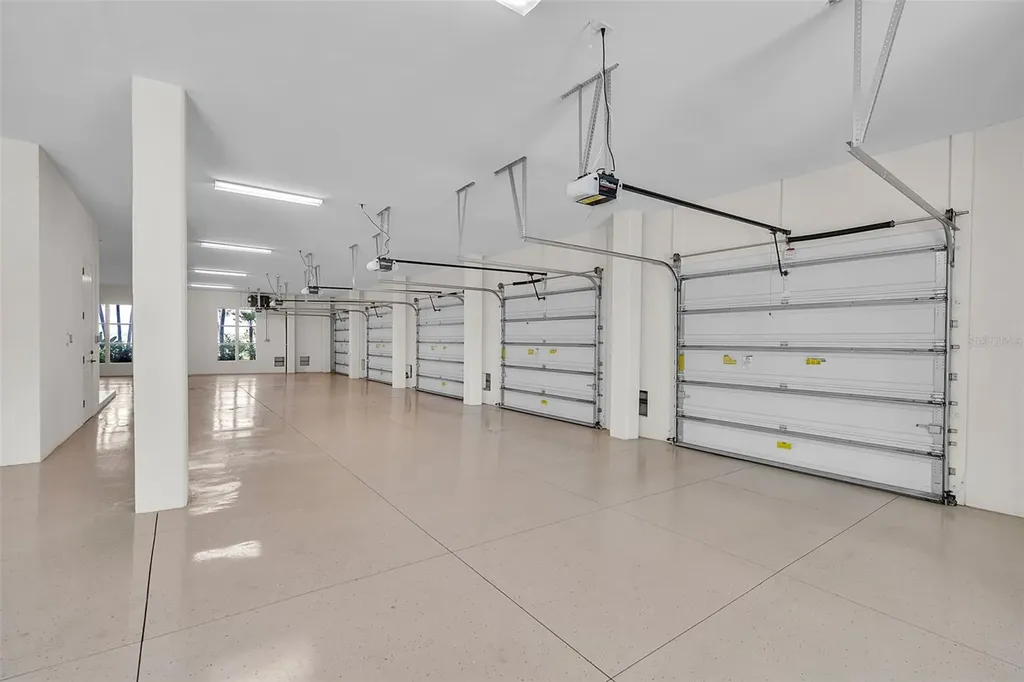 8132 Sanderling Road Sarasota FL 34242