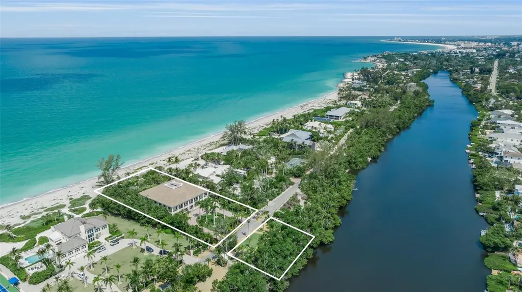 8132 Sanderling Road Sarasota FL 34242