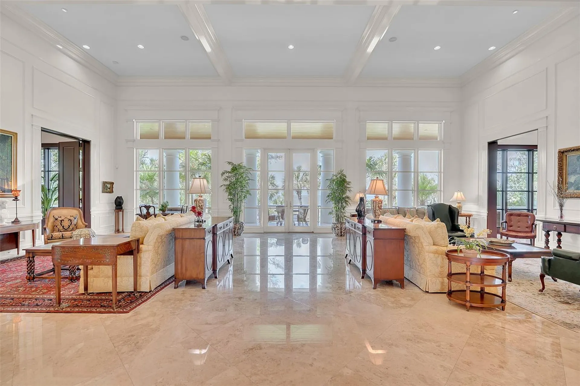 8132 Sanderling Road Sarasota FL 34242
