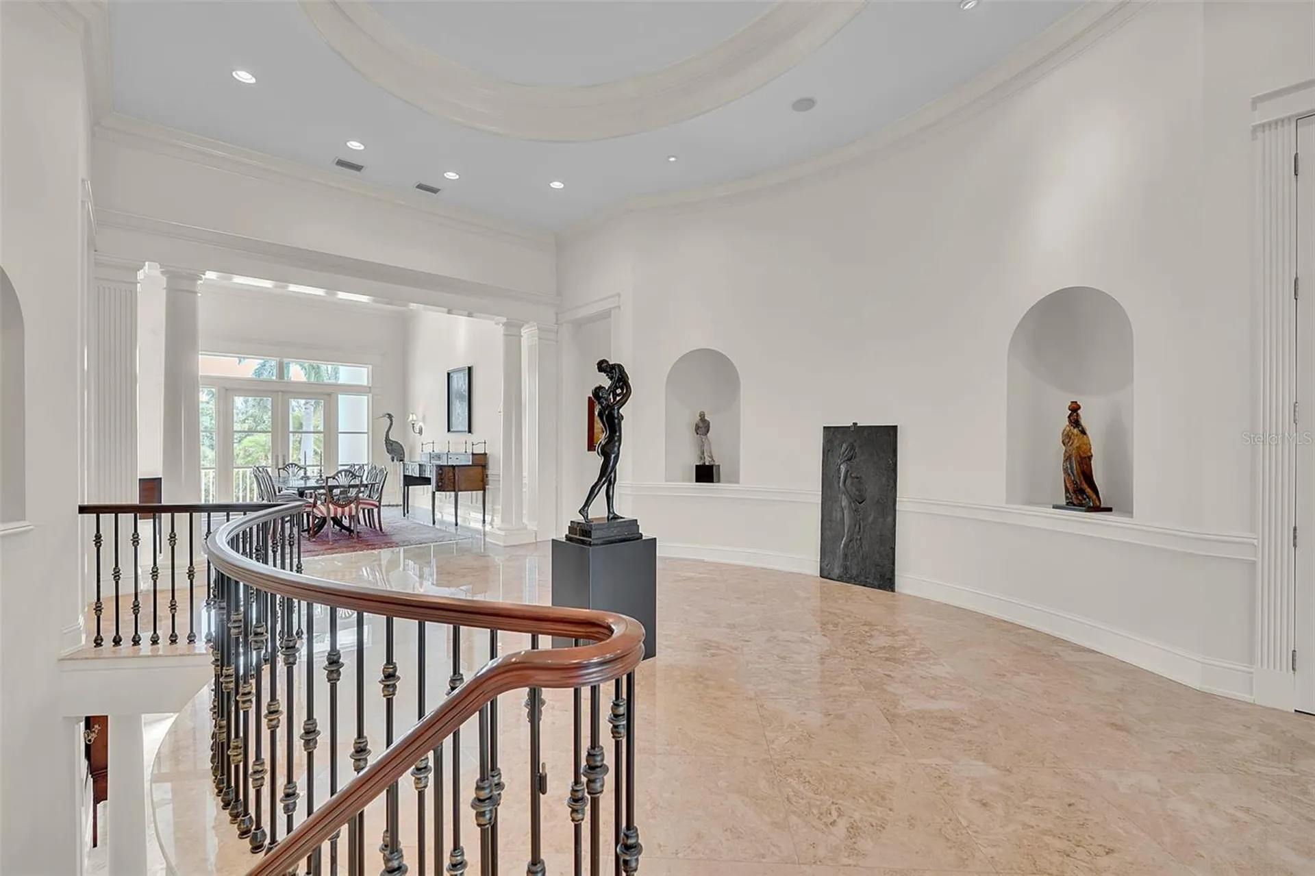 8132 Sanderling Road Sarasota FL 34242