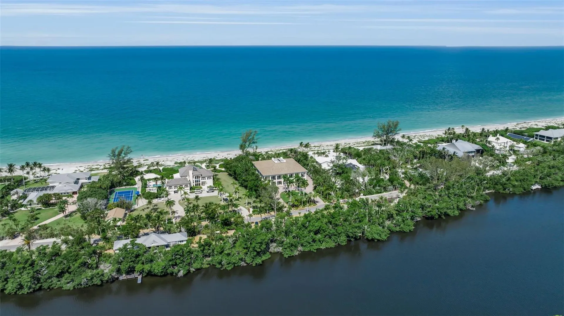 8132 Sanderling Road Sarasota FL 34242