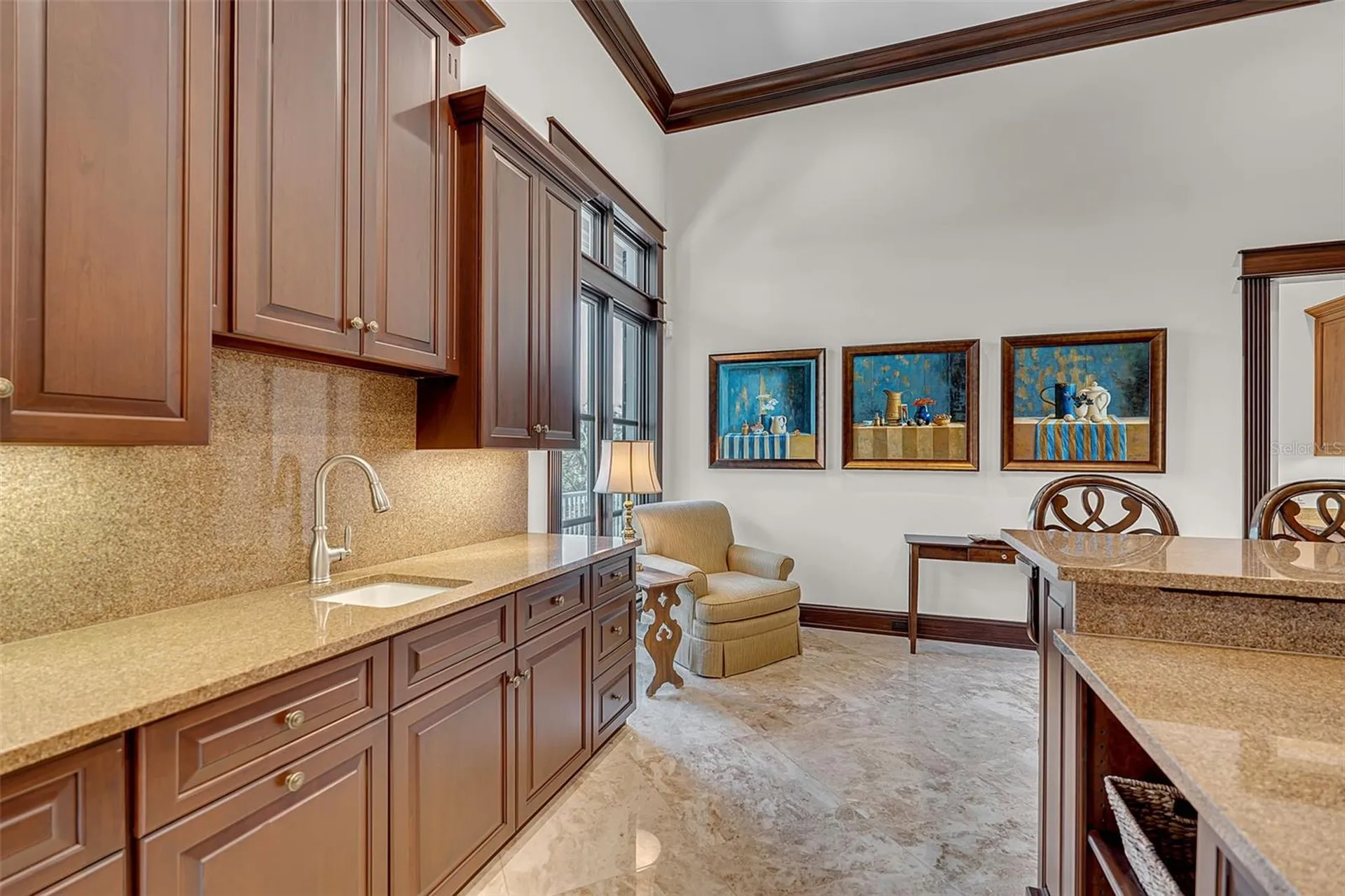 8132 Sanderling Road Sarasota FL 34242