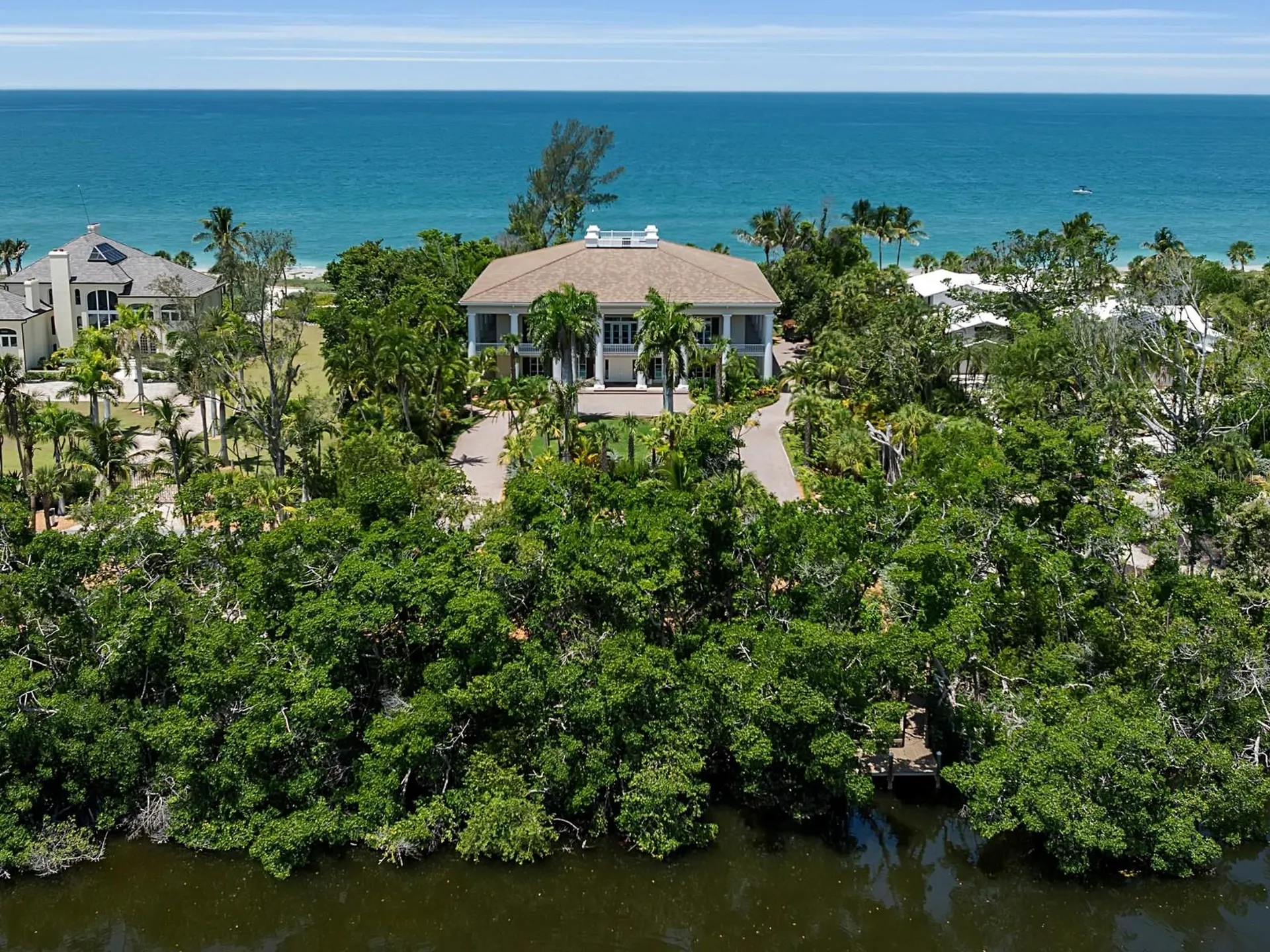 8132 Sanderling Road Sarasota FL 34242