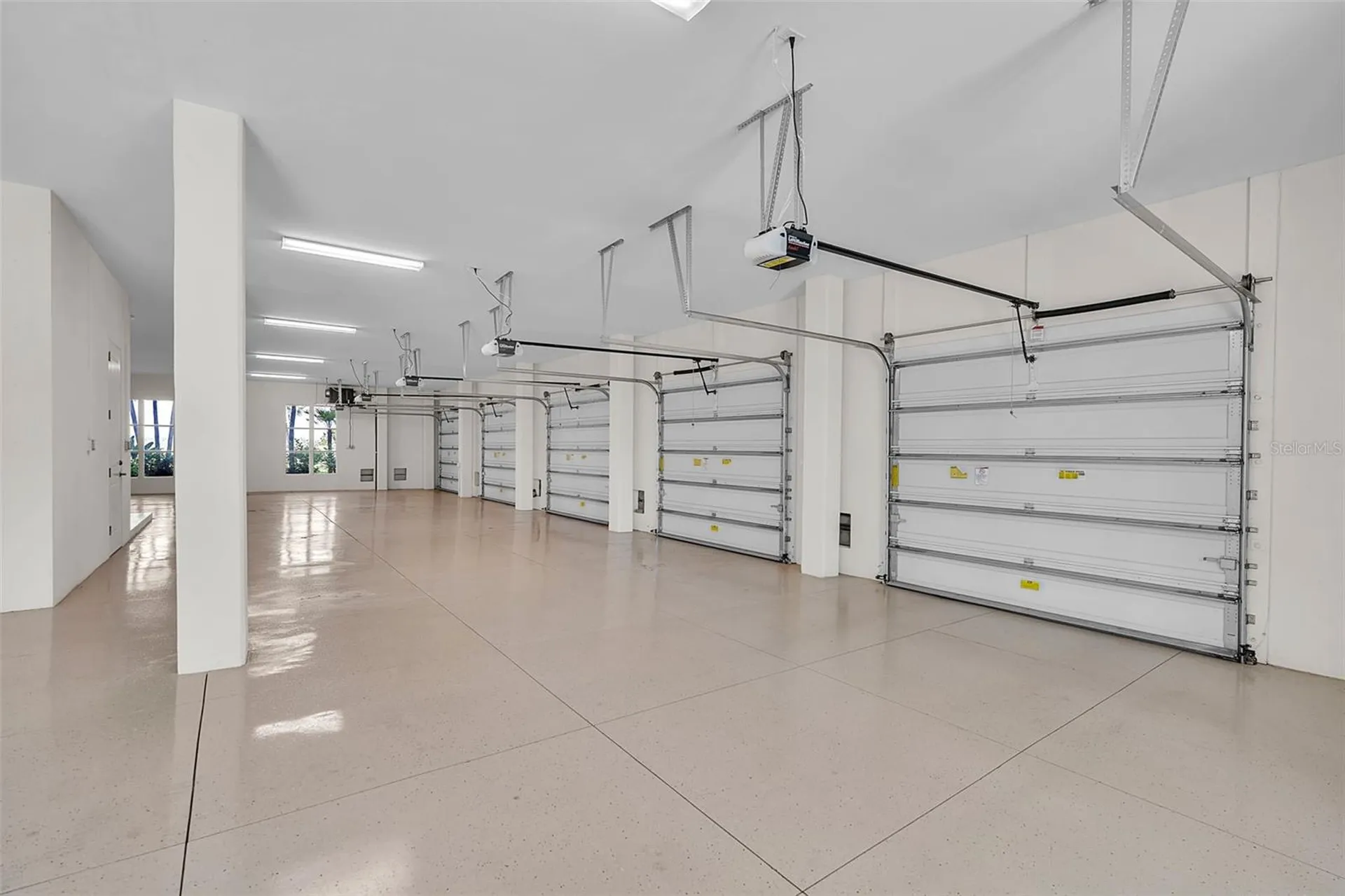 8132 Sanderling Road Sarasota FL 34242
